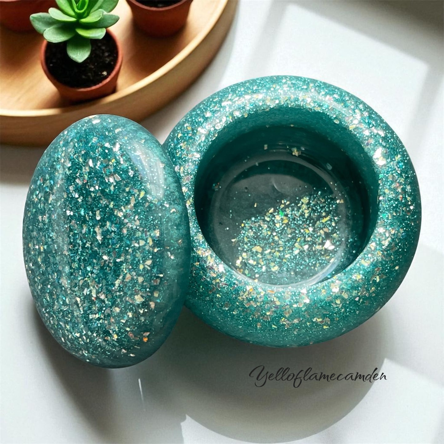 Teal & Silver Glitter Resin Trinket Pot with Lid – Handmade Jewellery Box – YelloFlameCamden