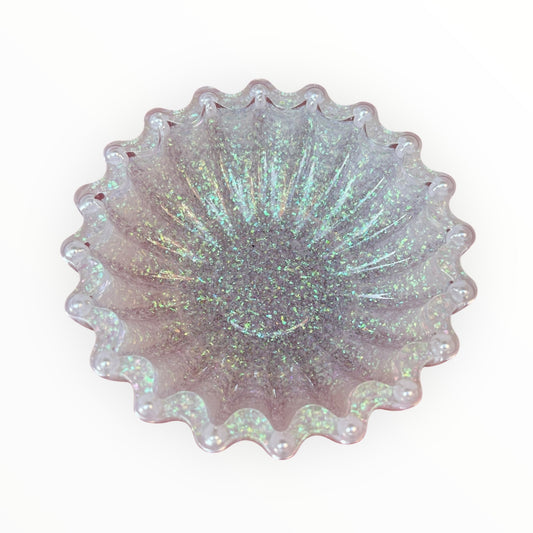 Handcrafted Ripple-Edge Glitter Resin Bowl – Multi-Purpose Elegance