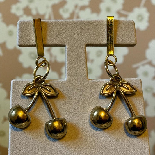 Emerald Zircon Drop Earrings