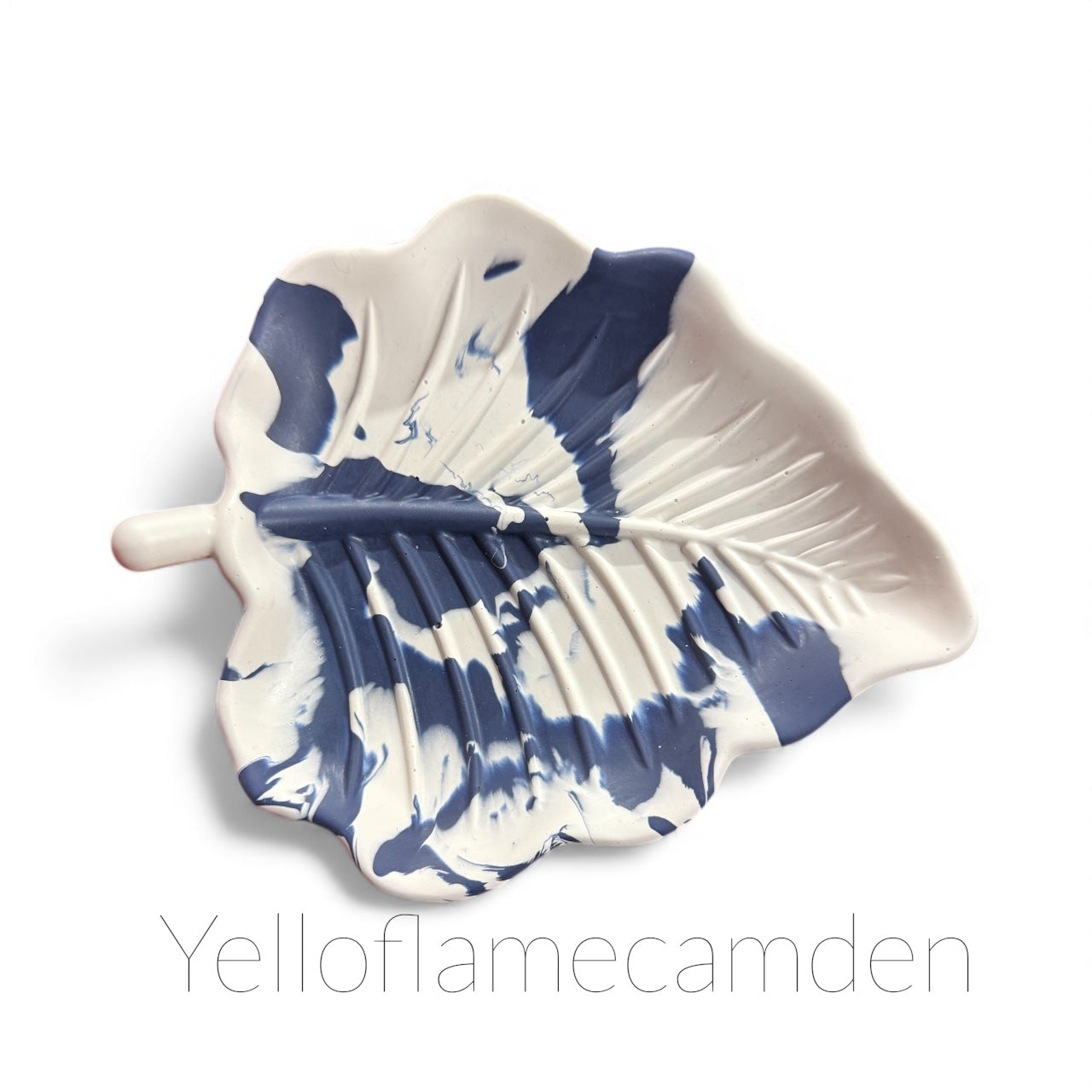 Leaf Trinket Dish – Handmade Decorative Dish