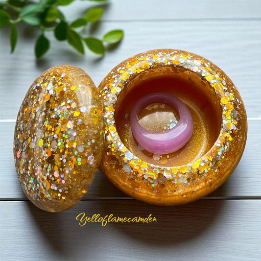 Gold Glitter Resin Trinket Pot with Lid – Handmade Jewellery Box – YelloFlameCamden