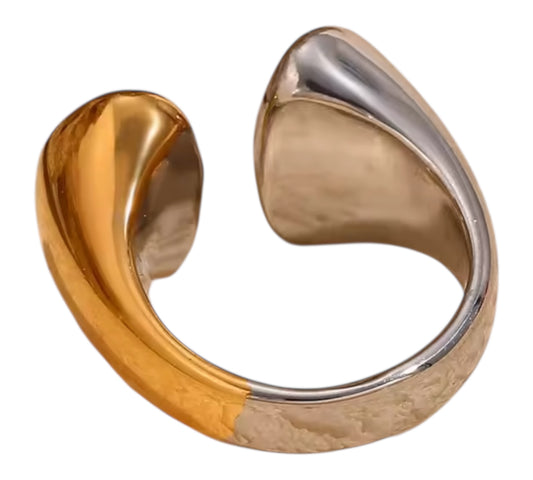 Bold Two-Tone Open Ring – 18K Gold Plated Stainless Steel