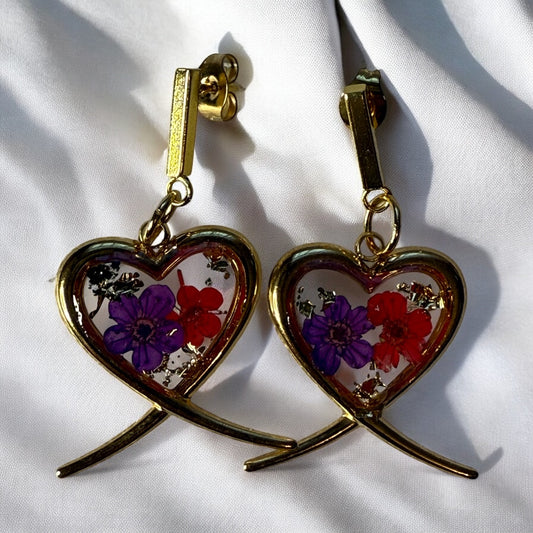 Handmade Heart Frame Resin Earrings – Gold Tone with Pressed Flowers