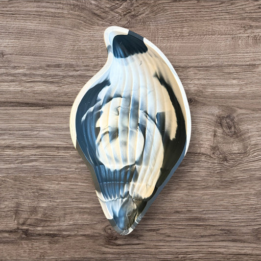 Handmade Large Jesmonite Shell Tray – Decorative Trinket Dish / Jewellery Holder